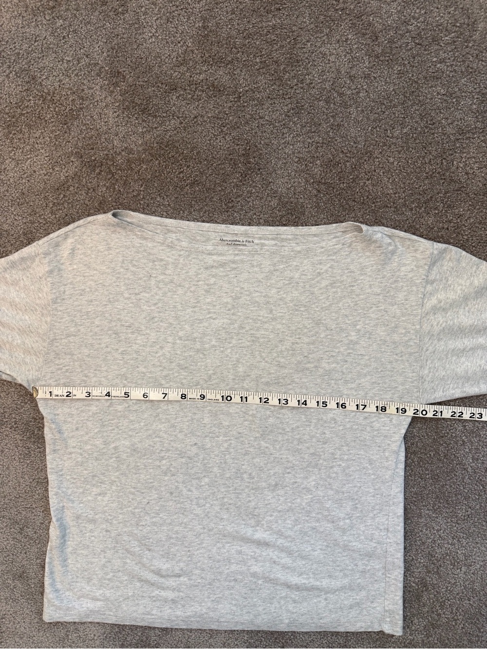 Abercrombie and Fitch Classic Long-Sleeve Boatneck Top - Light Grey SZ M - Picture 5 of 6